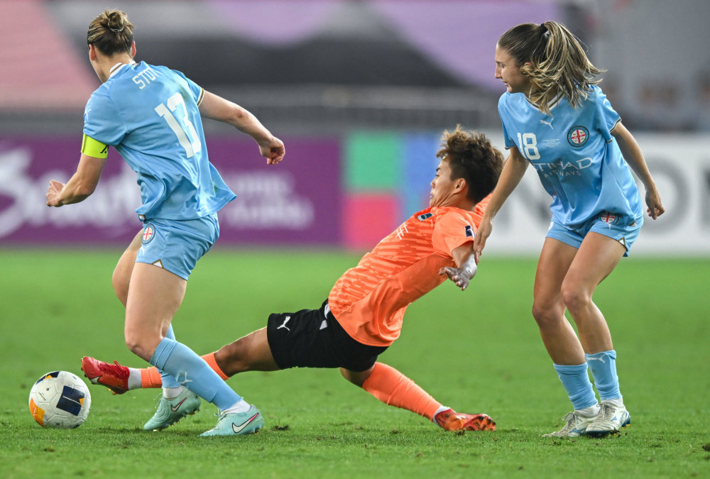 od体育链接-澳大利亚女足队员受伤退出赛场的简单介绍