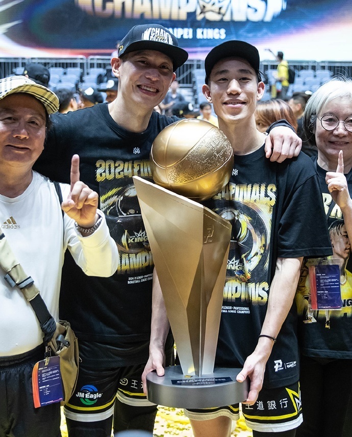 od体育竞技-林书豪在NBA再次展现神勇,带领球队取得连胜