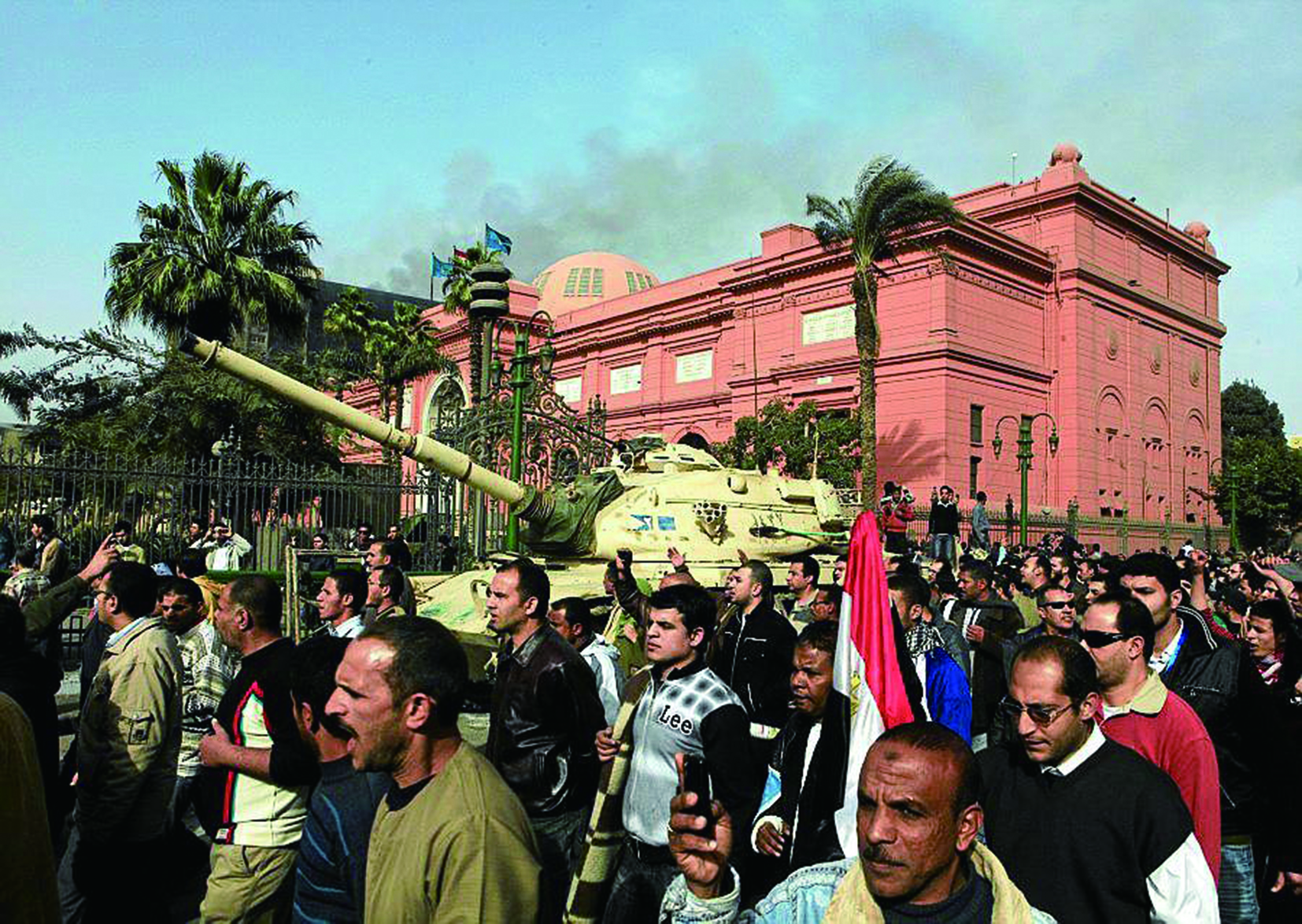 意大利客场战平希腊继续领跑