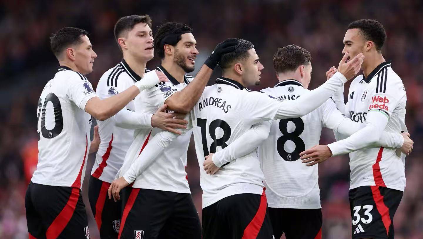 od体育娱乐-利物浦2-1击败富勒姆,保持不败记录的简单介绍