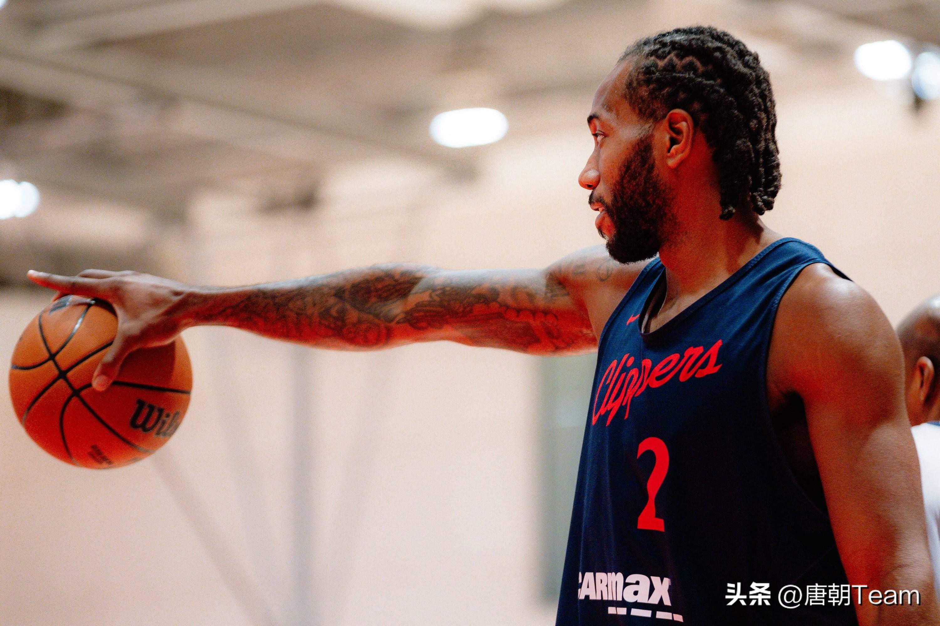 od体育电竞-快船胜独行侠,伦纳德22分