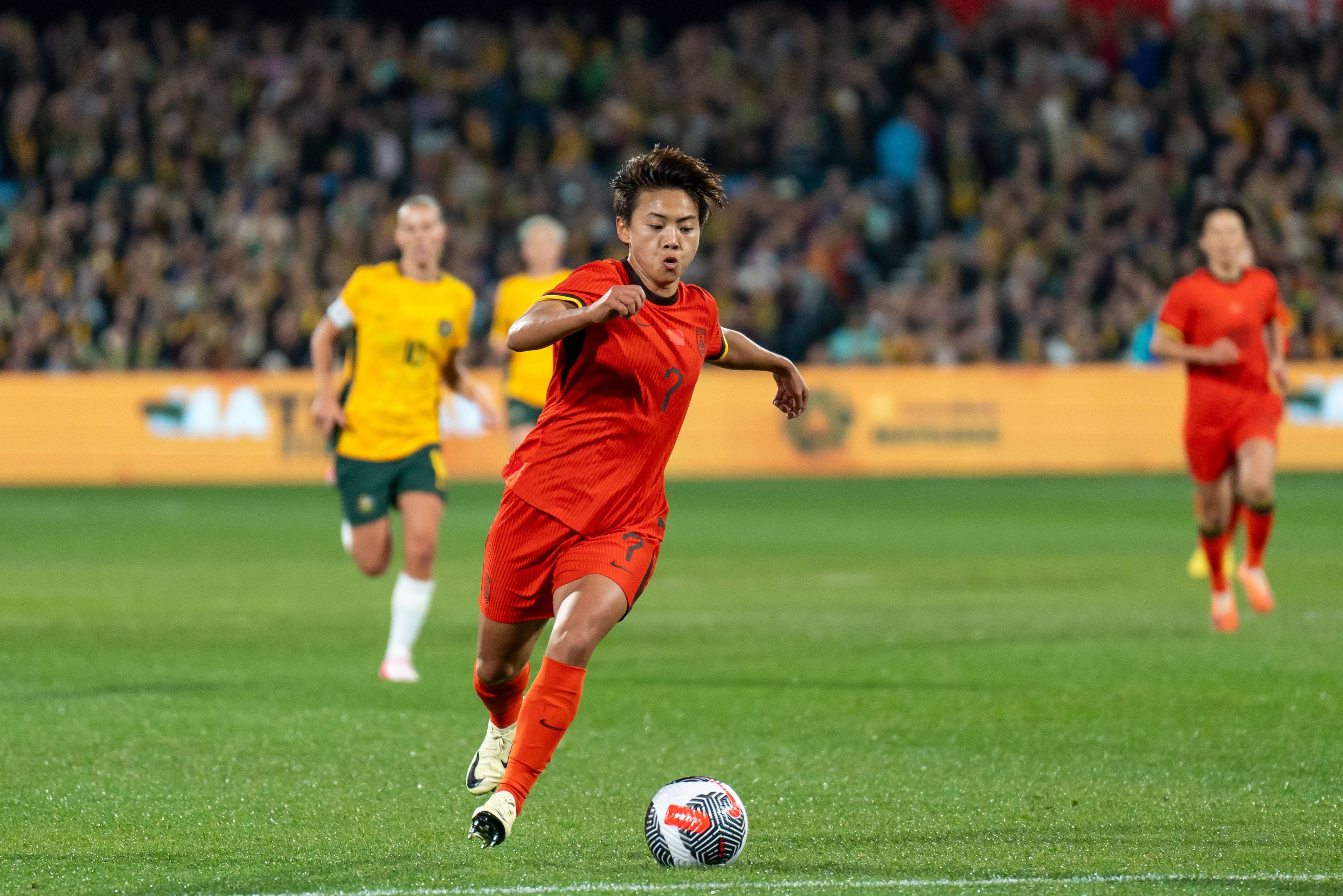 od体育娱乐-女足国家队在洲际赛事中崭露头角